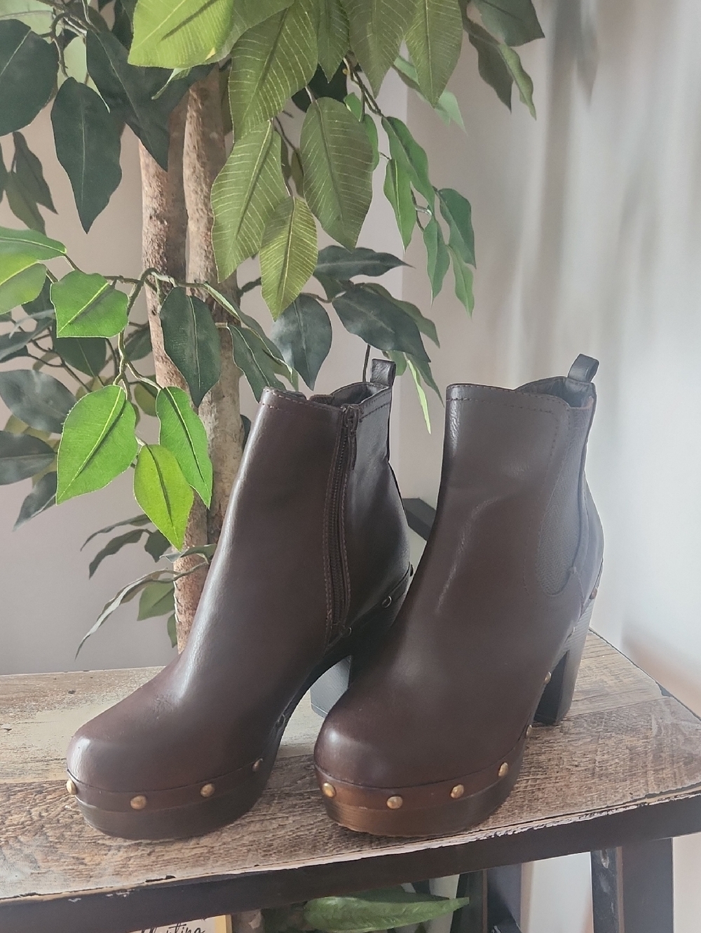 Platform Ankle Boots in Dark Brown Man Made Material